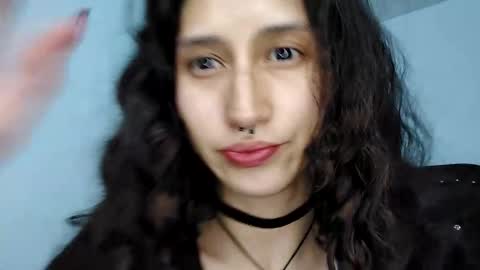 Snapshot of queenjenn__ chatting on April 30, 11:31 pm QUEENJEENN online show from April 30, 11:31 pm