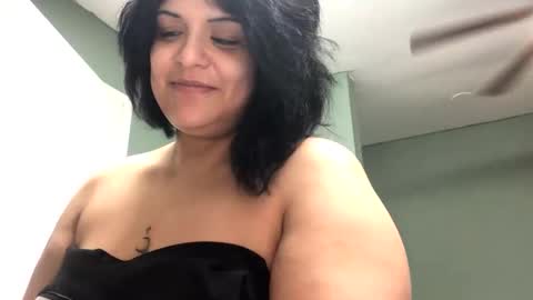 queenkitty477 online show from September 16, 1:34 pm