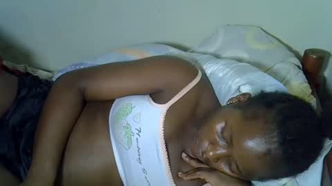 queenlena868103 online show from November 20, 10:42 pm