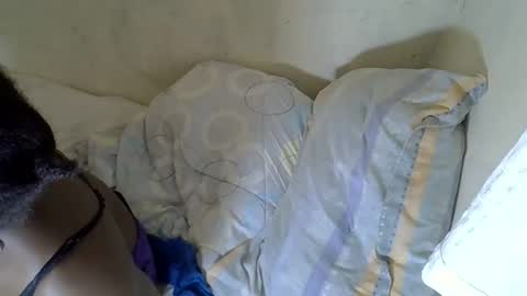 queenlena868103 online show from November 22, 9:58 pm