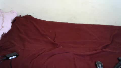 Snapshot of queenmojo_1_1 chatting on February 26, 10:15 am melly online show from February 26, 10:15 am