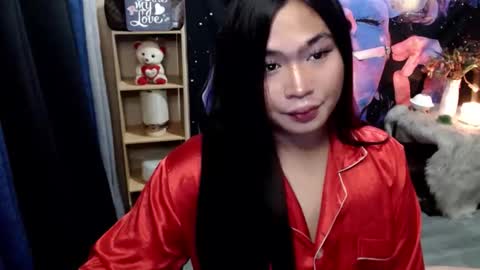 Snapshot of queenofcum169xx chatting on November 19, 4:51 pm Mikka online show from November 19, 4:51 pm