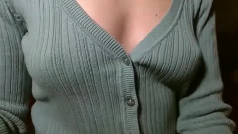 queenoftenderness online show from March 28, 7:57 pm