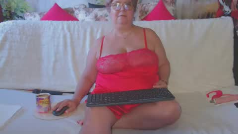 QueenPammy online show from January 10, 1:09 pm