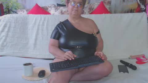 QueenPammy online show from January 12, 8:57 am