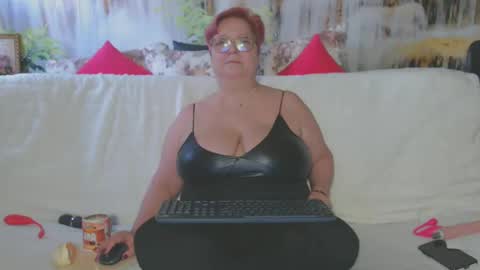 QueenPammy online show from January 27, 10:06 am