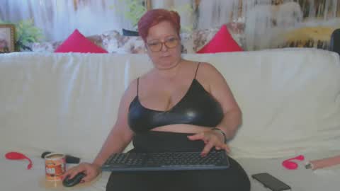 QueenPammy online show from January 27, 1:09 pm