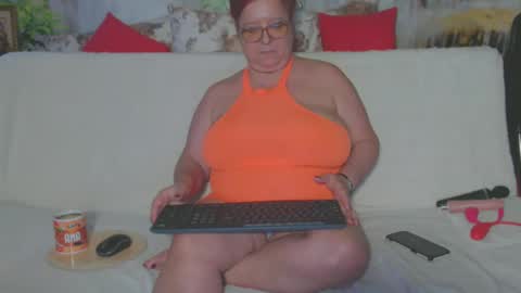 QueenPammy online show from January 29, 3:15 pm