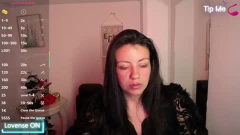 queenrose94 online show from August 1, 12:48 pm