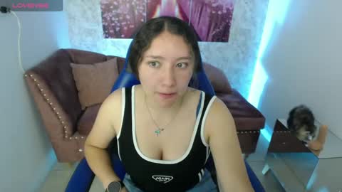 Queen Rose  online show from January 15, 12:36 pm