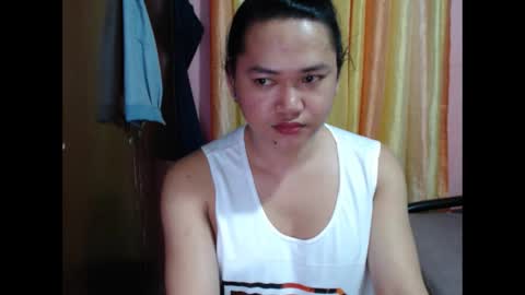 Snapshot of queensassy_ chatting on March 19, 10:08 am Erin online show from March 19, 10:08 am