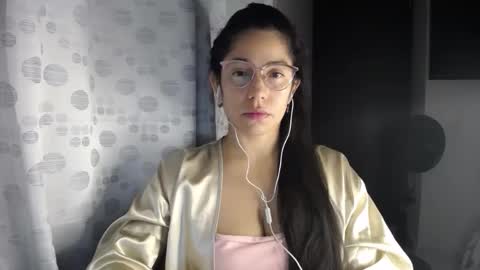 Snapshot of queenvictoria2023 chatting on March 30, 4:02 am Paola online show from March 30, 4:02 am