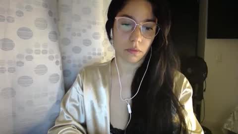Paola online show from May 7, 3:23 am