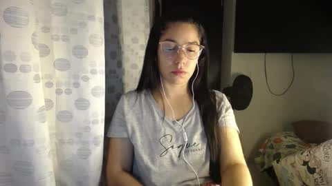 Paola online show from May 26, 3:24 am