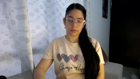 Paola online show from July 11, 10:55 pm