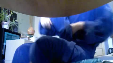 Snapshot of quetequeres chatting on January 8, 9:11 am quetequeres online show from January 8, 9:11 am