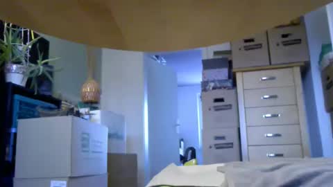 Snapshot of quetequeres chatting on January 9, 11:13 am quetequeres online show from January 9, 11:13 am