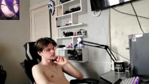 quiet_sh online show from February 14, 7:49 am