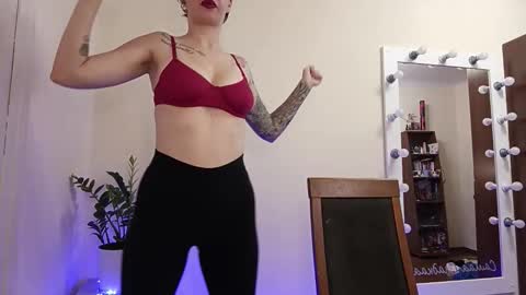 Snapshot of quiet_smile chatting on October 15, 9:04 pm quiet_smile online show from October 15, 9:04 pm