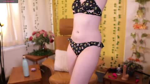 QuinnMonroe online show from June 7, 3:16 pm