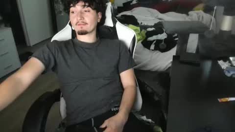 qwert4206 online show from March 11, 1:22 am