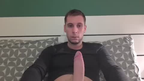 qwerty96cuck96 online show from January 8, 6:20 pm