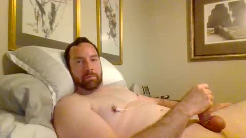 qwertyuiop1357900 online show from October 25, 4:46 pm