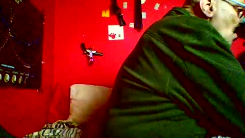 qwertyuiop22348015 online show from March 7, 9:17 am