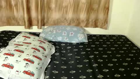 Snapshot of r153010 chatting on November 22, 8:52 pm r153010 online show from November 22, 8:52 pm