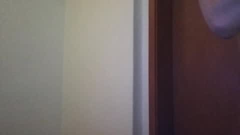 Snapshot of r836367 chatting on March 13, 12:01 pm r836367 online show from March 13, 12:01 pm