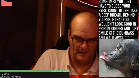 Snapshot of r_2d2_ chatting on December 20, 7:43 pm dj mike online show from December 20, 7:43 pm