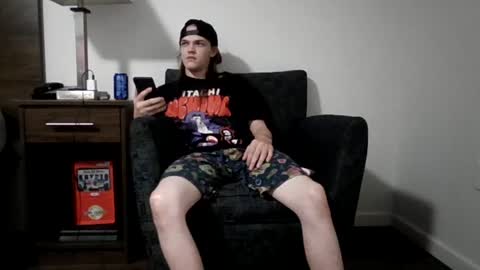 r_monkey583 online show from September 11, 4:01 am