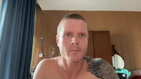 rabbit_eyes69 online show from November 12, 8:48 am