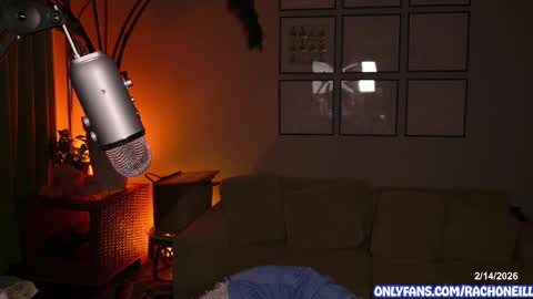 Rach ONeill online show from February 14, 11:23 pm