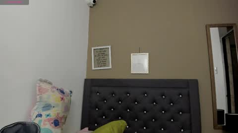 Snapshot of racheellgrayx chatting on June 2, 7:38 pm Rachell Gray online show from June 2, 7:38 pm