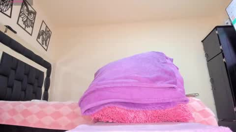 Rachel online show from June 3, 6:02 pm