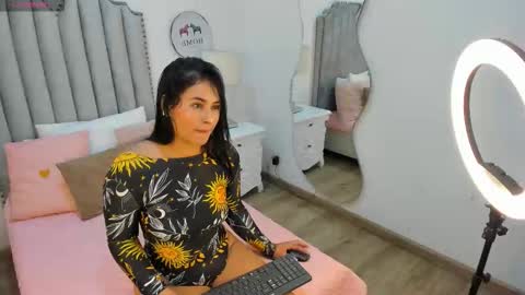 Rachel online show from March 28, 11:43 am