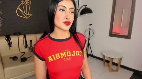 RACHEL ES online show from June 28, 6:41 am