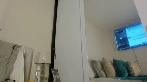 rachel online show from May 22, 8:58 pm