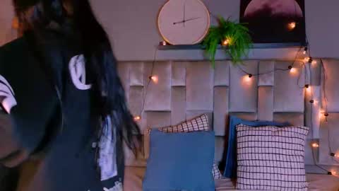  RACHEL  online show from October 22, 11:32 am