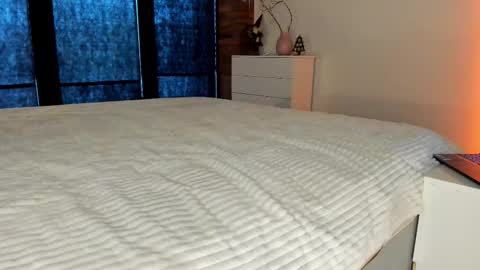 Sherryl online show from January 14, 9:26 am