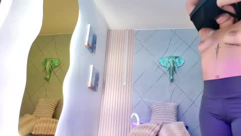 rachel_rivera99 online show from September 17, 11:45 am