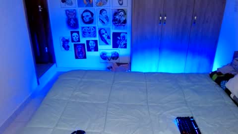 Snapshot of rachel_rosse11 chatting on October 14, 11:27 pm Rachel online show from October 14, 11:27 pm