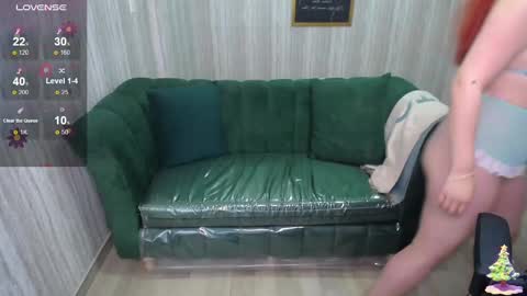 Rachel online show from December 12, 5:04 pm