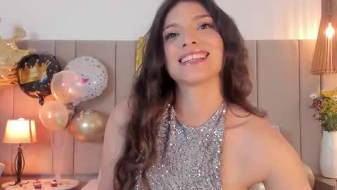 Rachell online show from January 6, 3:49 pm