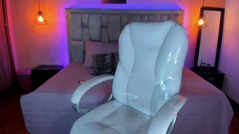 Rachel online show from February 8, 2:05 pm