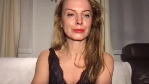 Rachel online show from December 10, 9:22 pm
