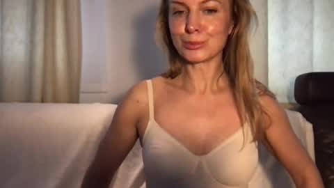 Rachel online show from December 11, 10:25 am