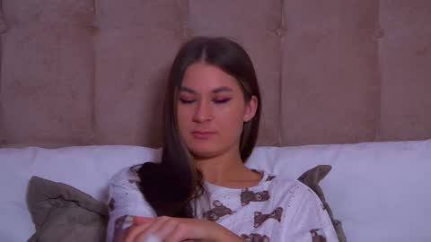 RachellSimpson online show from January 17, 3:55 am