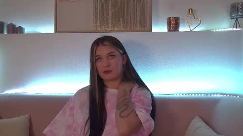 RachellSimpson online show from February 23, 9:26 pm